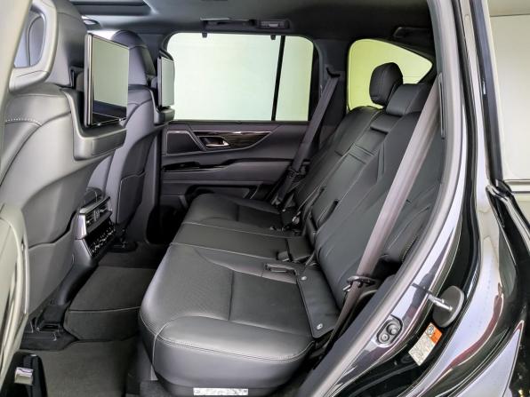 Lexus LX IV с пробегом 2025 года, цена 19 500 000 рублей, 15160 км, внедорожник, Автокод Объявления