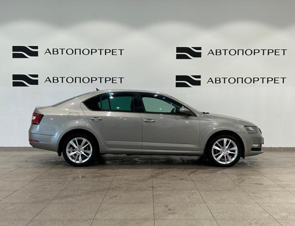 Skoda Octavia III (A7) Рестайлинг с пробегом 2018 года, цена 1 749 000 рублей, 170121 км, лифтбек, Автокод Объявления