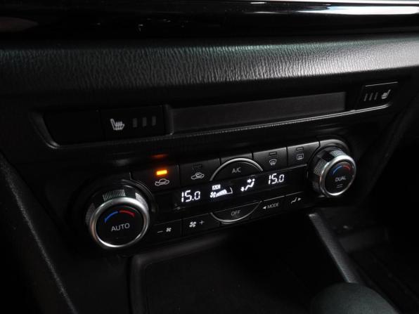 Mazda 3 III (BM) с пробегом 2014 года, цена 1 325 000 рублей, 255311 км, седан, Автокод Объявления