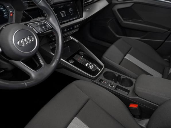 Audi A3 IV (8Y) с пробегом 2021 года, цена 2 820 000 рублей, 51556 км, седан, Автокод Объявления