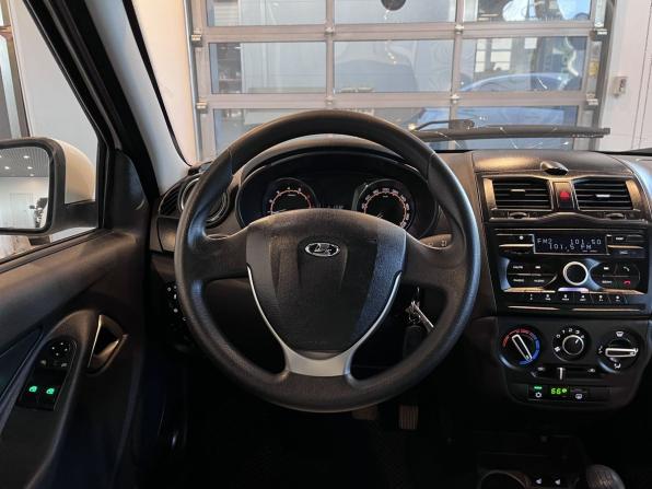 Lada (ВАЗ) Granta I Рестайлинг с пробегом 2022 года, цена 568 000 рублей, 167767 км, седан, Автокод Объявления