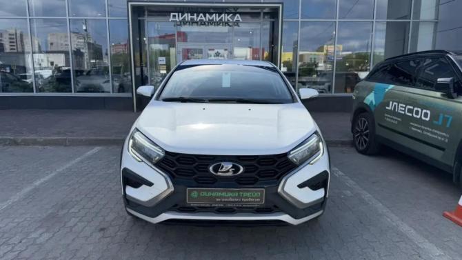 Lada (ВАЗ) Vesta I Рестайлинг (NG) с пробегом 2023 года, цена 1 296 000 рублей, 68618 км, седан, Автокод Объявления