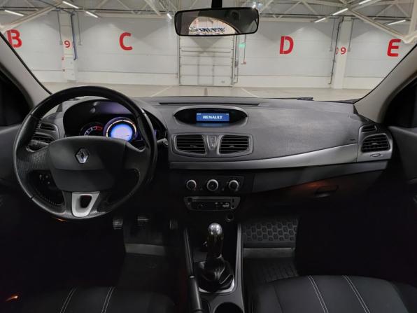 Renault Fluence I Рестайлинг с пробегом 2013 года, цена 725 000 рублей, 191241 км, седан, Автокод Объявления