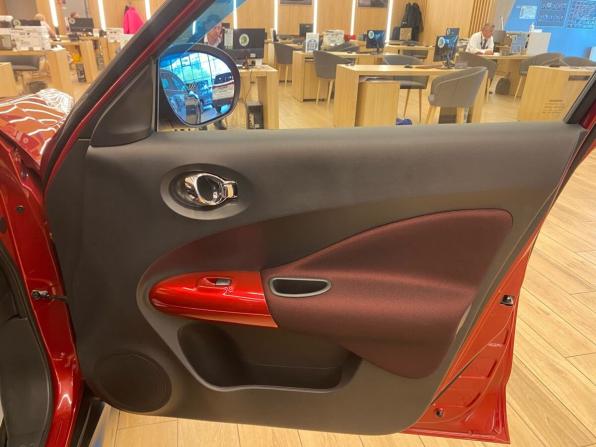 Nissan Juke I с пробегом 2012 года, цена 968 000 рублей, 116000 км, внедорожник, Автокод Объявления