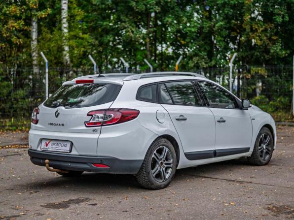 Renault Megane III с пробегом 2010 года, цена 699 000 рублей, 141226 км, хэтчбек, Автокод Объявления
