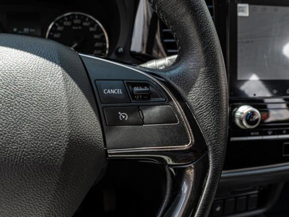 Mitsubishi Outlander III Рестайлинг 3 с пробегом 2021 года, цена 2 665 000 рублей, 60589 км, внедорожник, Автокод Объявления