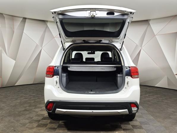 Mitsubishi Outlander III Рестайлинг 2 с пробегом 2015 года, цена 1 685 000 рублей, 167100 км, внедорожник, Автокод Объявления