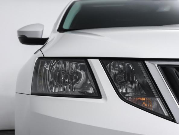 Skoda Octavia III (A7) Рестайлинг с пробегом 2020 года, цена 1 941 000 рублей, 40000 км, лифтбек, Автокод Объявления