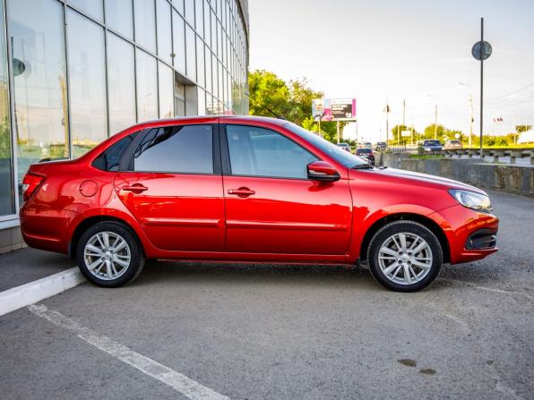 Lada (ВАЗ) Granta I Рестайлинг с пробегом 2019 года, цена 698 000 рублей, 104092 км, седан, Автокод Объявления