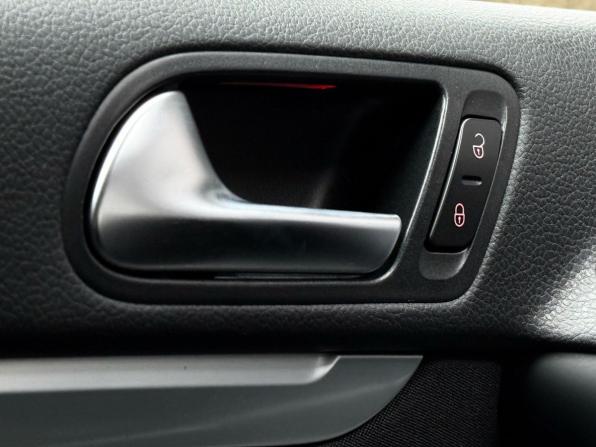 Volkswagen Tiguan I Рестайлинг с пробегом 2014 года, цена 1 699 000 рублей, 168243 км, внедорожник, Автокод Объявления