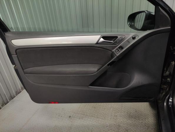 Volkswagen Golf VI с пробегом 2011 года, цена 600 000 рублей, 274570 км, хэтчбек, Автокод Объявления