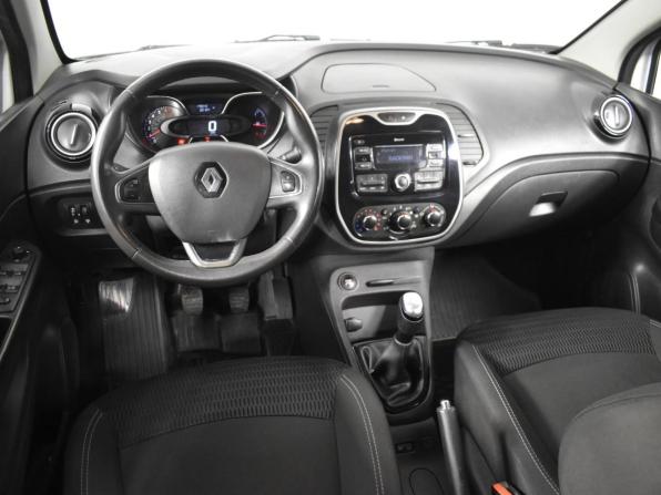 Renault Kaptur I с пробегом 2018 года, цена 1 075 000 рублей, 179543 км, внедорожник, Автокод Объявления