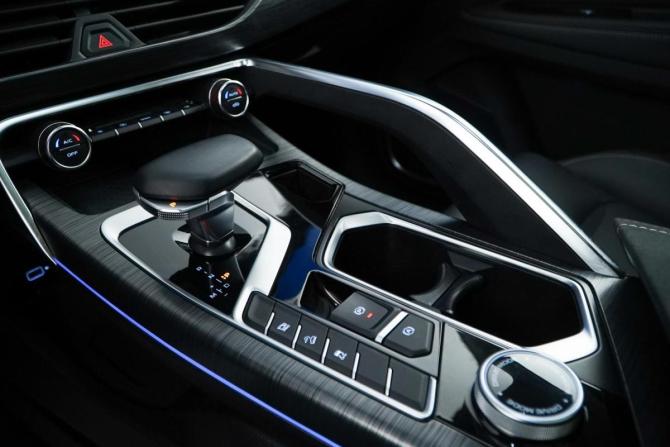 Geely Tugella I с пробегом 2022 года, цена 2 693 055 рублей, 33858 км, внедорожник, Автокод Объявления