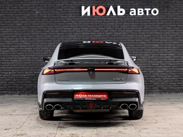 Changan UNI-V I с пробегом 2024 года, цена 2 050 000 рублей, 31569 км, лифтбек, Автокод Объявления