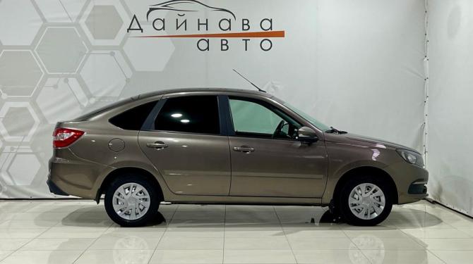 Lada (ВАЗ) Granta I Рестайлинг с пробегом 2024 года, цена 860 000 рублей, 56286 км, лифтбек, Автокод Объявления