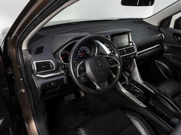 Mitsubishi Eclipse Cross I с пробегом 2018 года, цена 1 990 000 рублей, 95007 км, внедорожник, Автокод Объявления