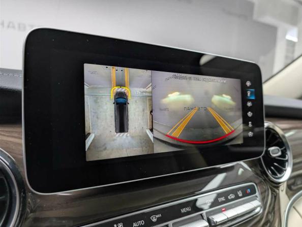 Mercedes-Benz V-Класс III (W447) Рестайлинг с пробегом 2023 года, цена 8 799 000 рублей, 68248 км, минивэн, Автокод Объявления