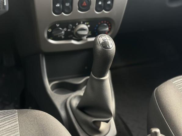 Renault Sandero I с пробегом 2011 года, цена 450 000 рублей, 230564 км, хэтчбек, Автокод Объявления