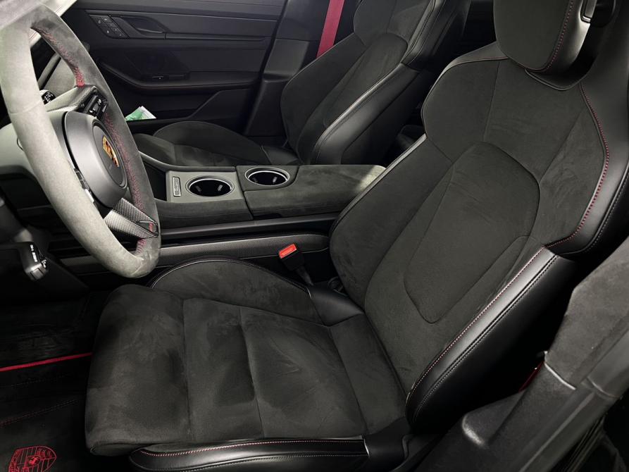 Porsche Taycan I Калининград  - изображение 9