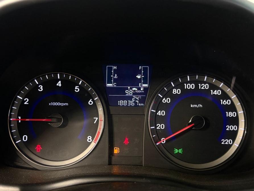 Hyundai Solaris I Рестайлинг Борисоглебск  - изображение 9