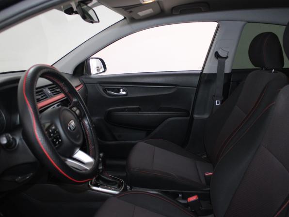 Kia Rio IV Рестайлинг с пробегом 2021 года, цена 1 859 900 рублей, 83548 км, седан, Автокод Объявления