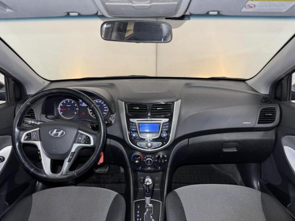Hyundai Solaris I с пробегом 2012 года, цена 850 000 рублей, 128956 км, седан, Автокод Объявления