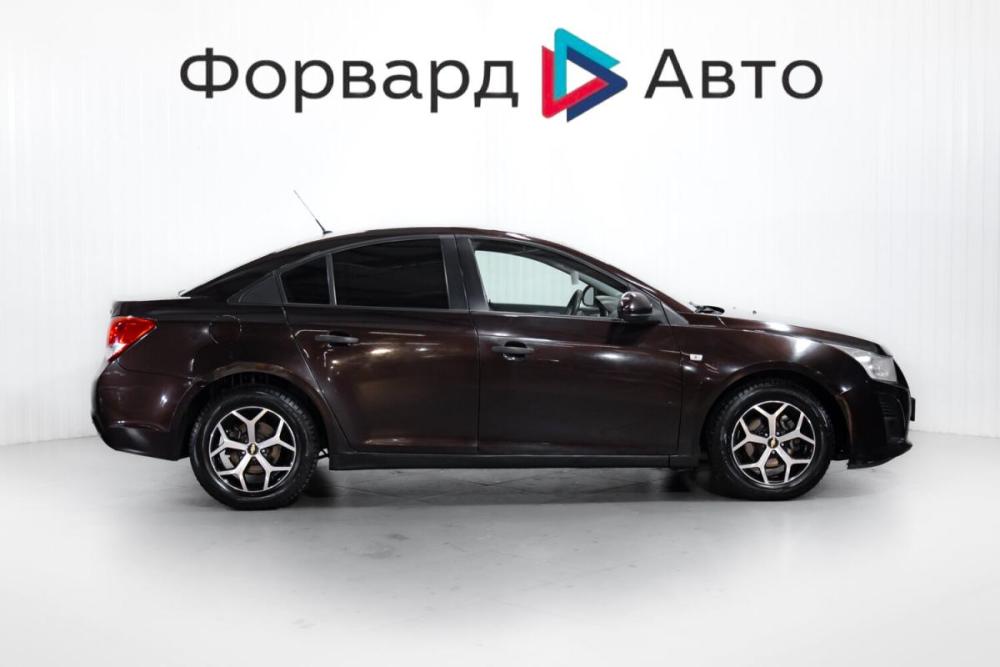 Chevrolet Cruze I Рестайлинг Тюмень  - изображение 9