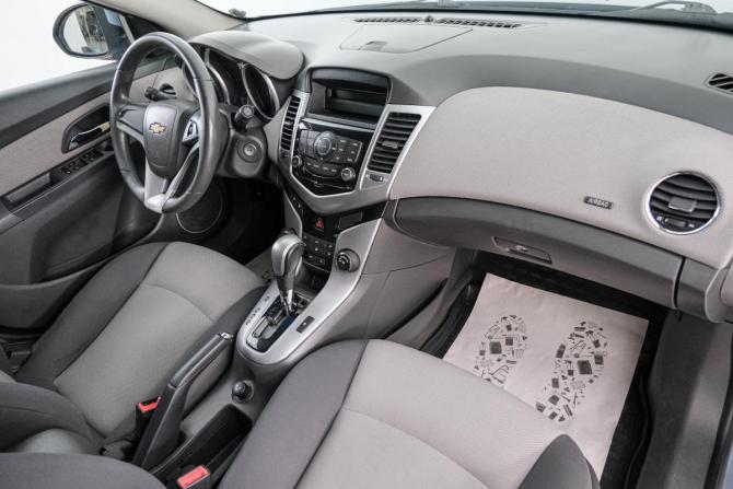 Chevrolet Cruze I с пробегом 2010 года, цена 649 000 рублей, 104530 км, седан, Автокод Объявления