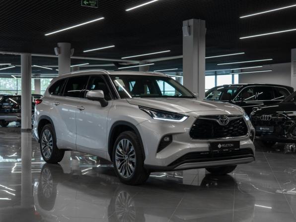 Toyota Highlander IV (XU70) с пробегом 2026 года, цена 5 750 000 рублей, 50 км, внедорожник, Автокод Объявления