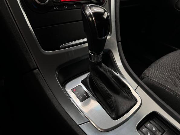 Ford Mondeo IV Рестайлинг с пробегом 2010 года, цена 790 000 рублей, 176337 км, седан, Автокод Объявления