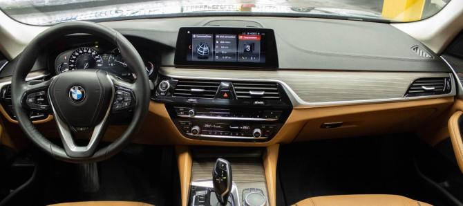 BMW 5 серии VII (G30/G31/G38) с пробегом 2017 года, цена 2 849 000 рублей, 199112 км, седан, Автокод Объявления