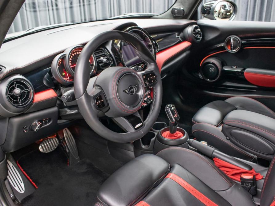 Mini Hatch III (F55/F56) Рестайлинг 2 Москва  - изображение 17