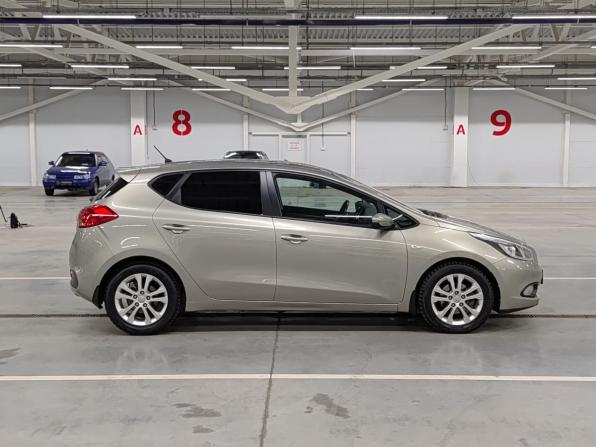 Kia Ceed II с пробегом 2013 года, цена 1 105 000 рублей, 160167 км, хэтчбек, Автокод Объявления