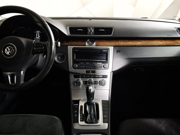 Volkswagen Passat B7 с пробегом 2012 года, цена 1 047 000 рублей, 187413 км, седан, Автокод Объявления