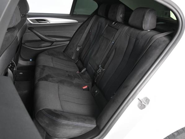 BMW 5 серии VII (G30/G31/G38) с пробегом 2018 года, цена 3 499 000 рублей, 98005 км, седан, Автокод Объявления