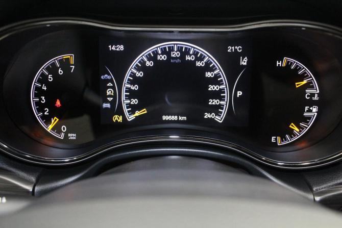 Jeep Grand Cherokee IV (WK2) Рестайлинг с пробегом 2020 года, цена 4 100 000 рублей, 99700 км, внедорожник, Автокод Объявления