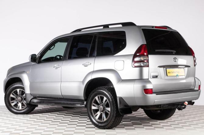 Toyota Land Cruiser Prado 120 Series Рестайлинг с пробегом 2008 года, цена 1 929 000 рублей, 440000 км, внедорожник, Автокод Объявления