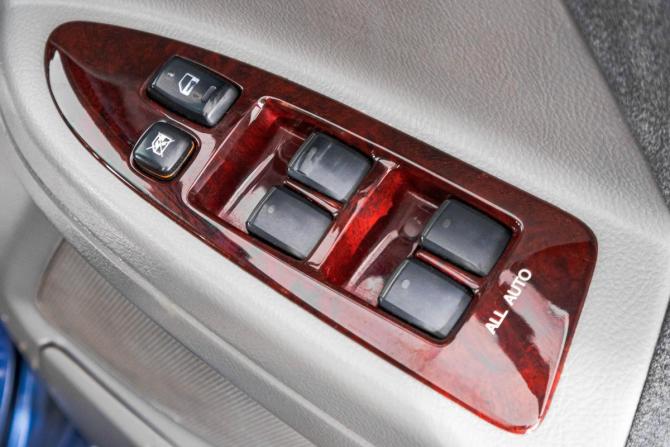 Toyota Noah I (R60) с пробегом 2003 года, цена 969 000 рублей, 370000 км, минивэн, Автокод Объявления