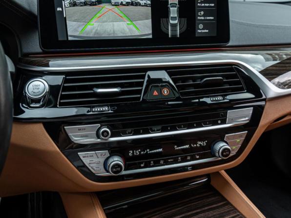 BMW 5 серии VII (G30/G31/G38) Рестайлинг с пробегом 2020 года, цена 4 450 000 рублей, 71799 км, седан, Автокод Объявления