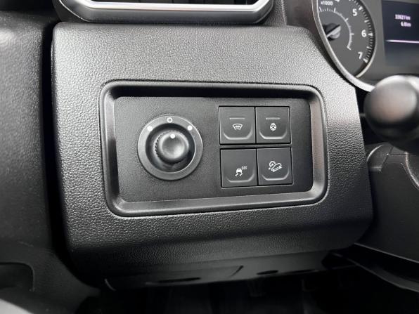 Renault Duster II с пробегом 2022 года, цена 2 445 000 рублей, 33821 км, внедорожник, Автокод Объявления
