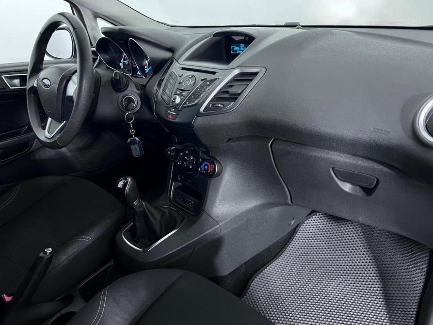 Ford Fiesta Mk6 Рестайлинг Ростов-на-Дону  - изображение 12