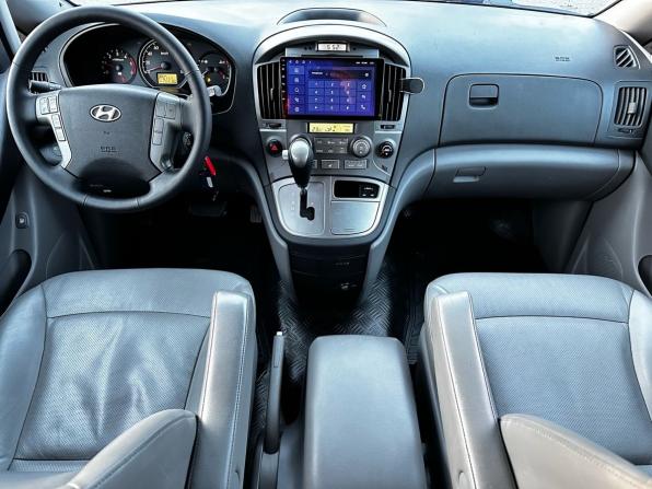 Hyundai Grand Starex I с пробегом 2014 года, цена 1 880 000 рублей, 172000 км, минивэн, Автокод Объявления