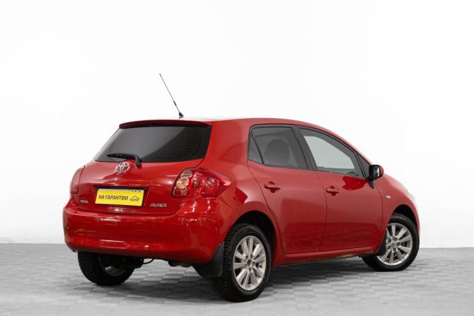 Toyota Auris I с пробегом 2007 года, цена 699 000 рублей, 270000 км, хэтчбек, Автокод Объявления