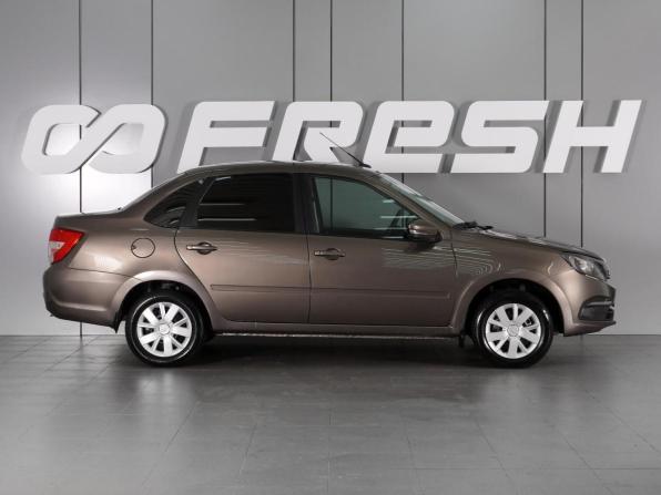 Lada (ВАЗ) Granta I Рестайлинг с пробегом 2022 года, цена 781 000 рублей, 91719 км, седан, Автокод Объявления