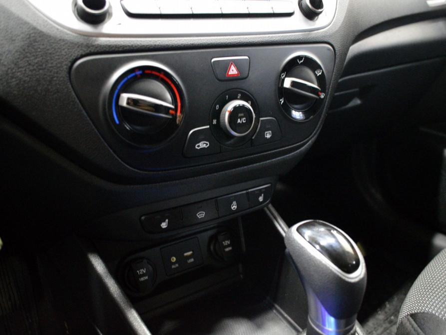 Hyundai Solaris II Санкт-Петербург  - изображение 15