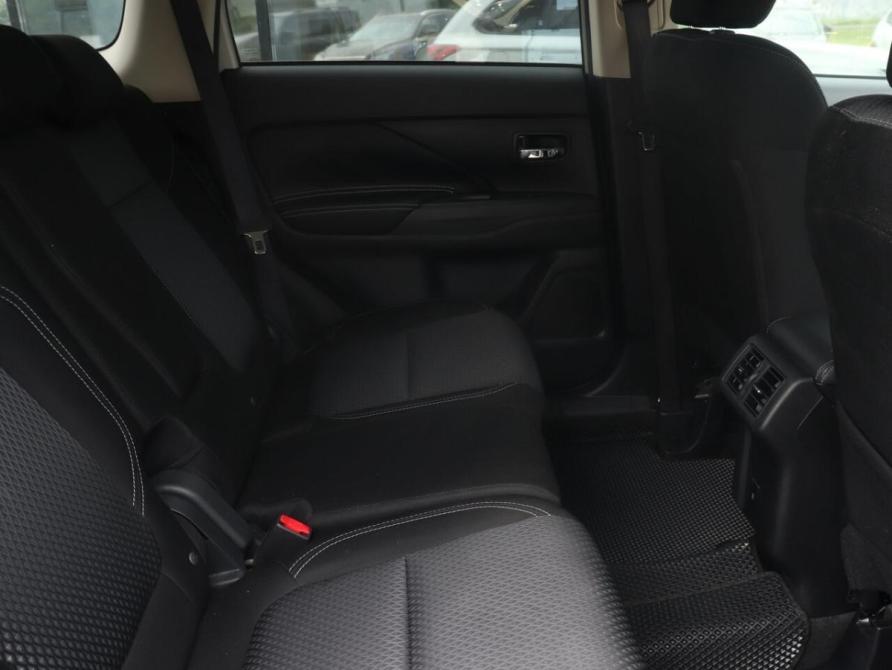 Mitsubishi Outlander III Рестайлинг 3 Казань  - изображение 8