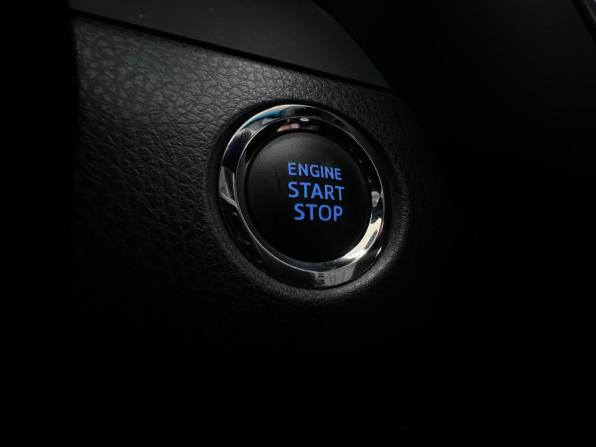 Toyota Camry VIII (XV70) с пробегом 2021 года, цена 3 180 000 рублей, 90688 км, седан, Автокод Объявления