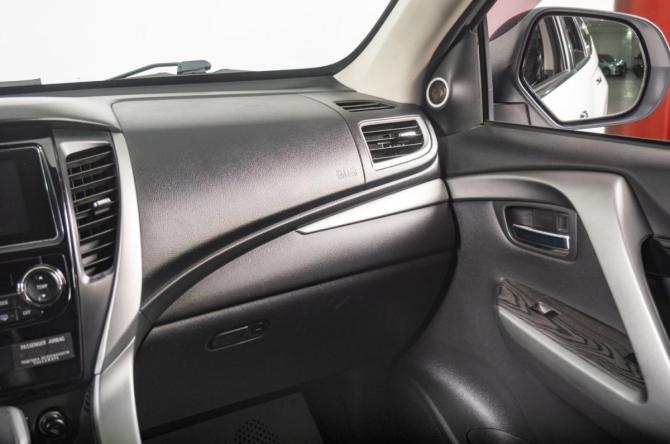 Mitsubishi Pajero Sport III с пробегом 2017 года, цена 3 699 000 рублей, 117000 км, внедорожник, Автокод Объявления