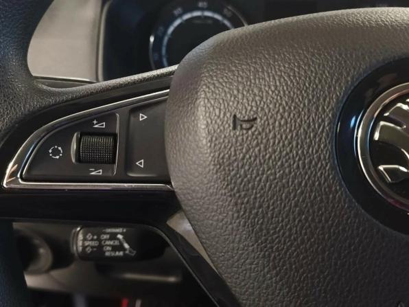 Skoda Karoq I с пробегом 2020 года, цена 2 278 000 рублей, 74000 км, внедорожник, Автокод Объявления
