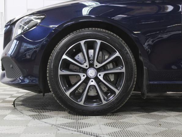 Mercedes-Benz E-Класс V (W213 S213 C238) с пробегом 2017 года, цена 4 250 000 рублей, 135114 км, седан, Автокод Объявления